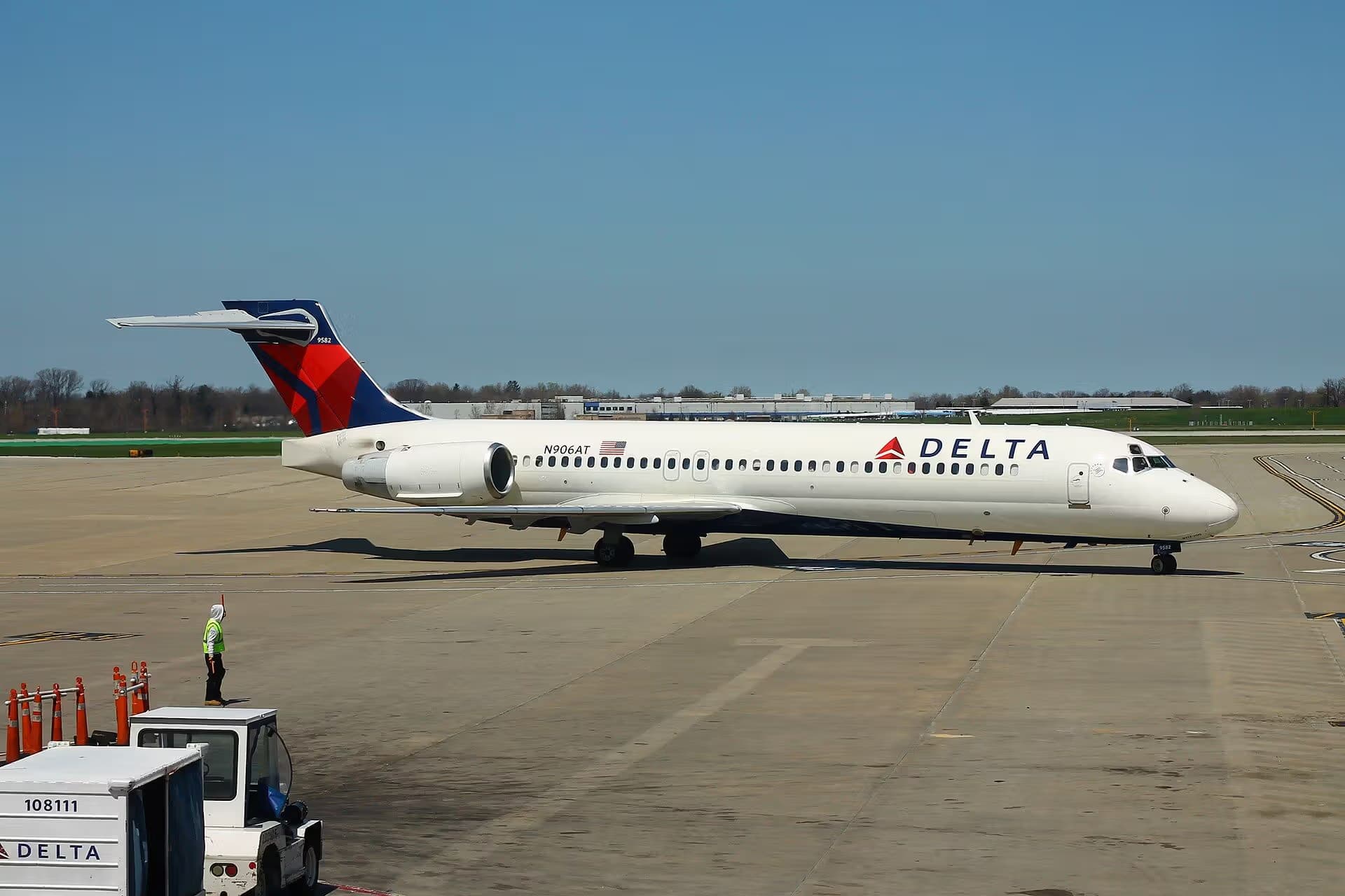 N906AT — Boeing