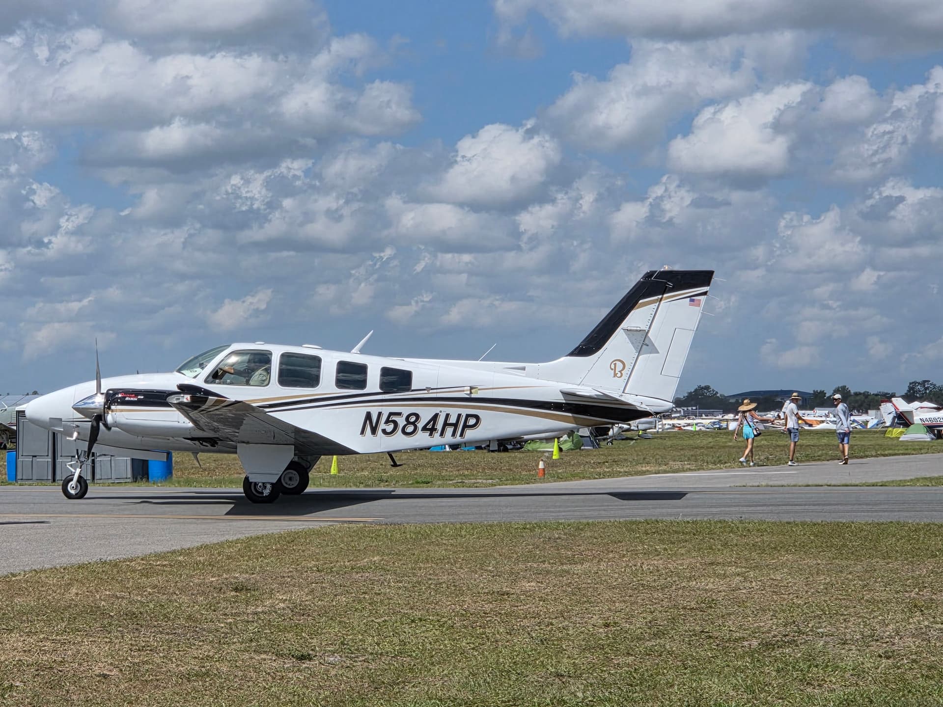 N584HP — Beechcraft Baron 58 at Lakeland Linder Intl