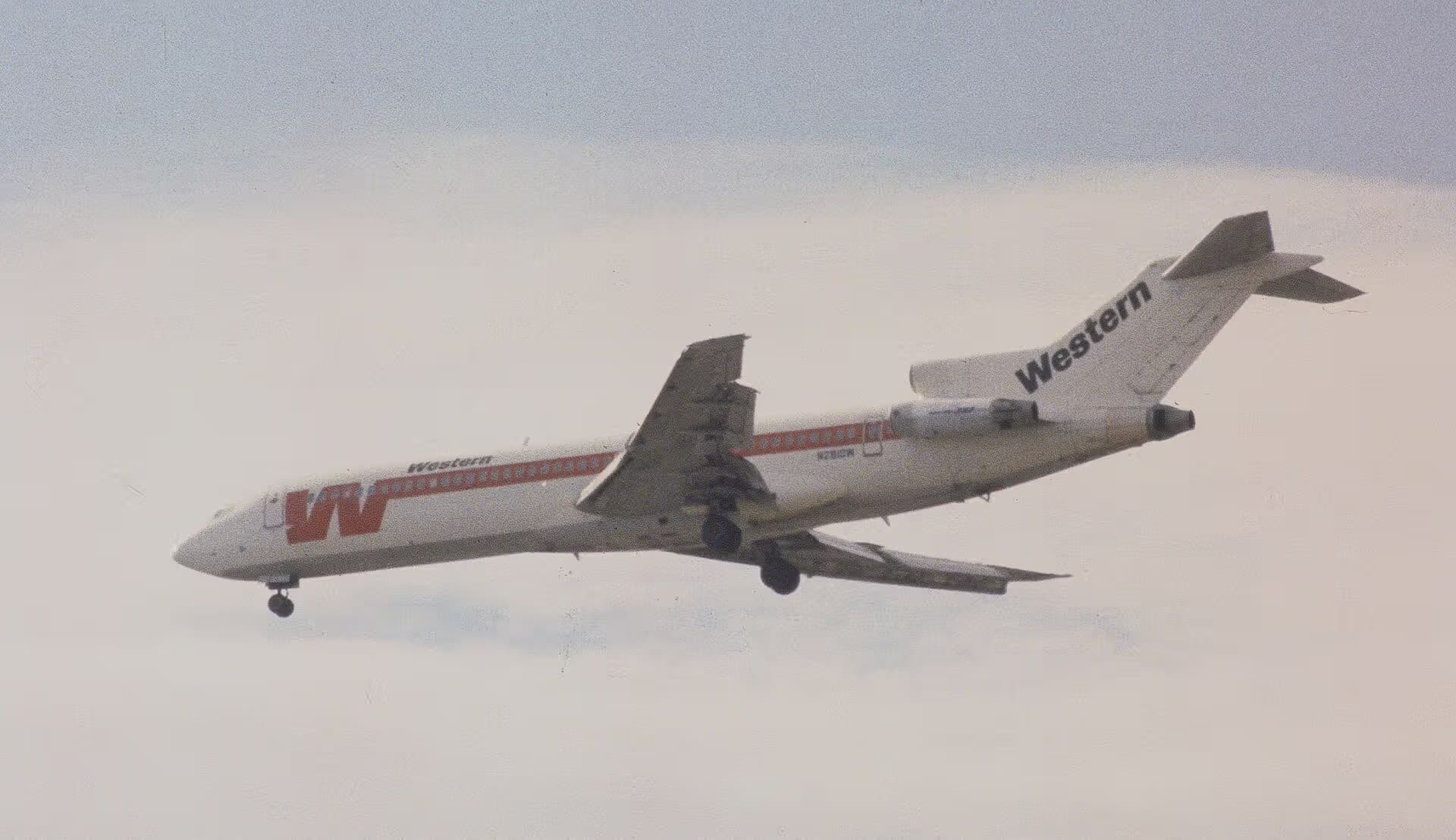 N2810W — Aircraft