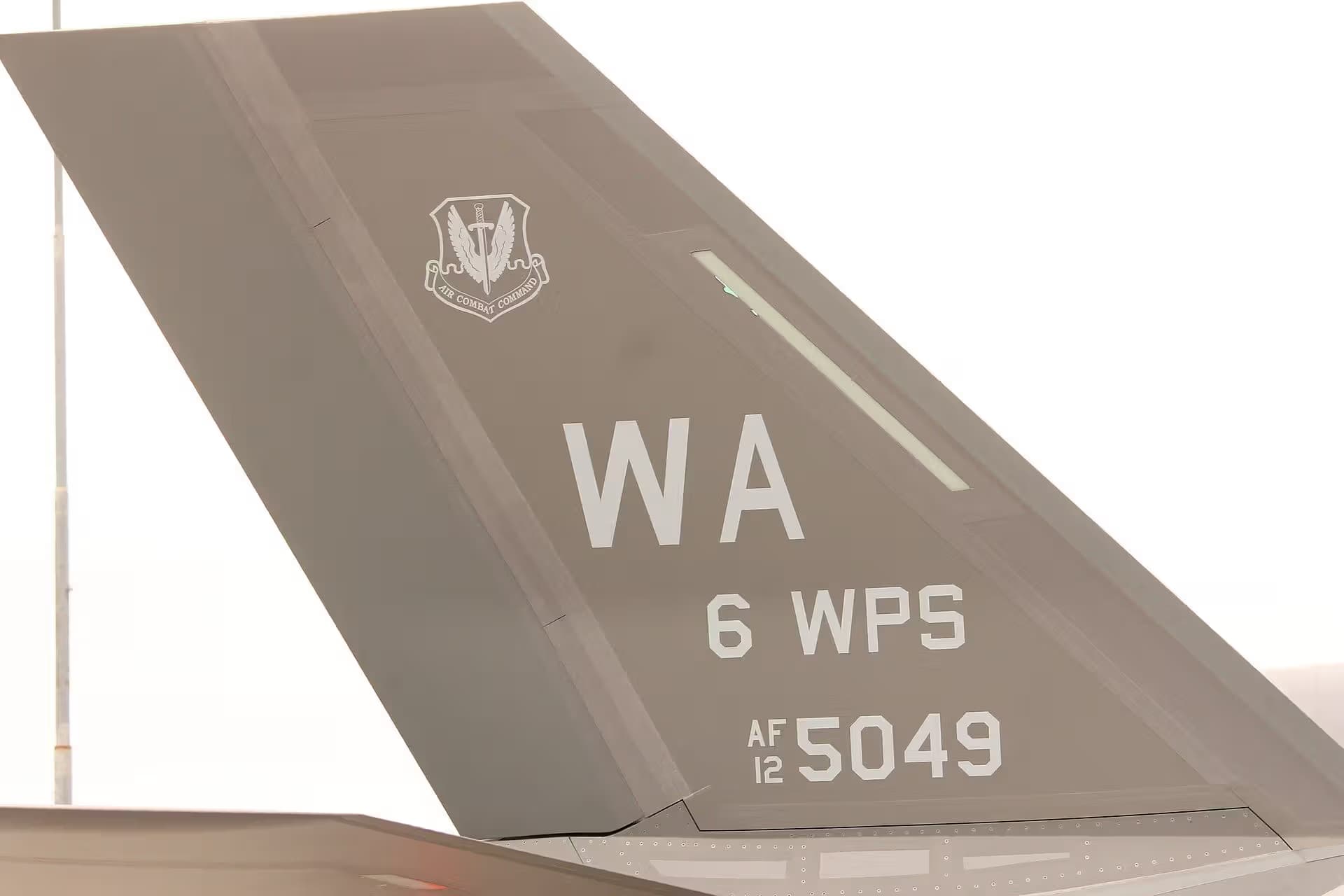 Unidentified — Aircraft
