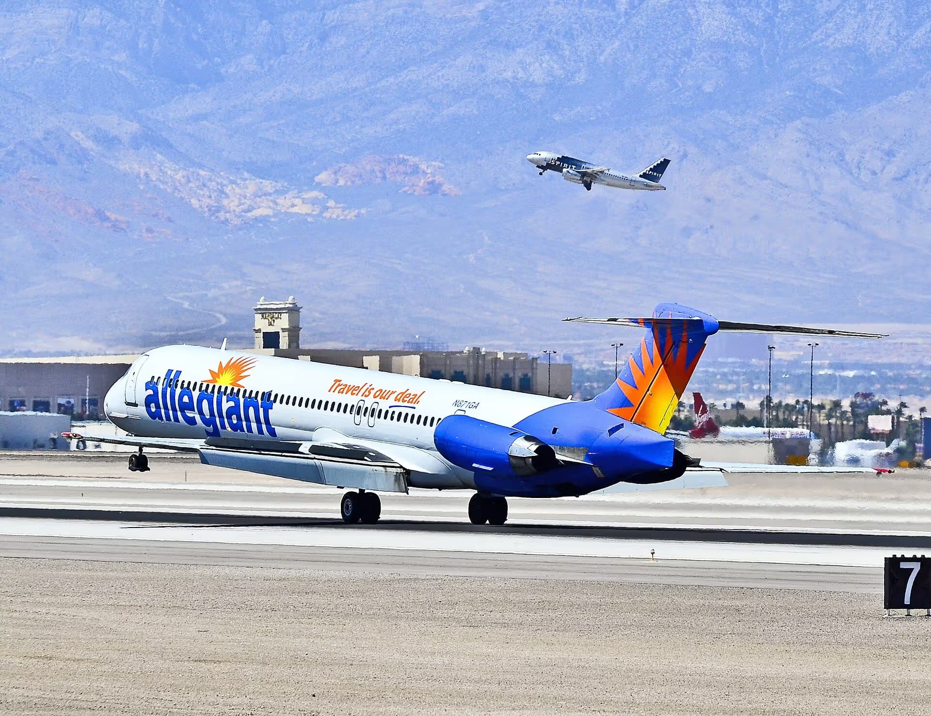 N871GA — Twin-engine aircraft