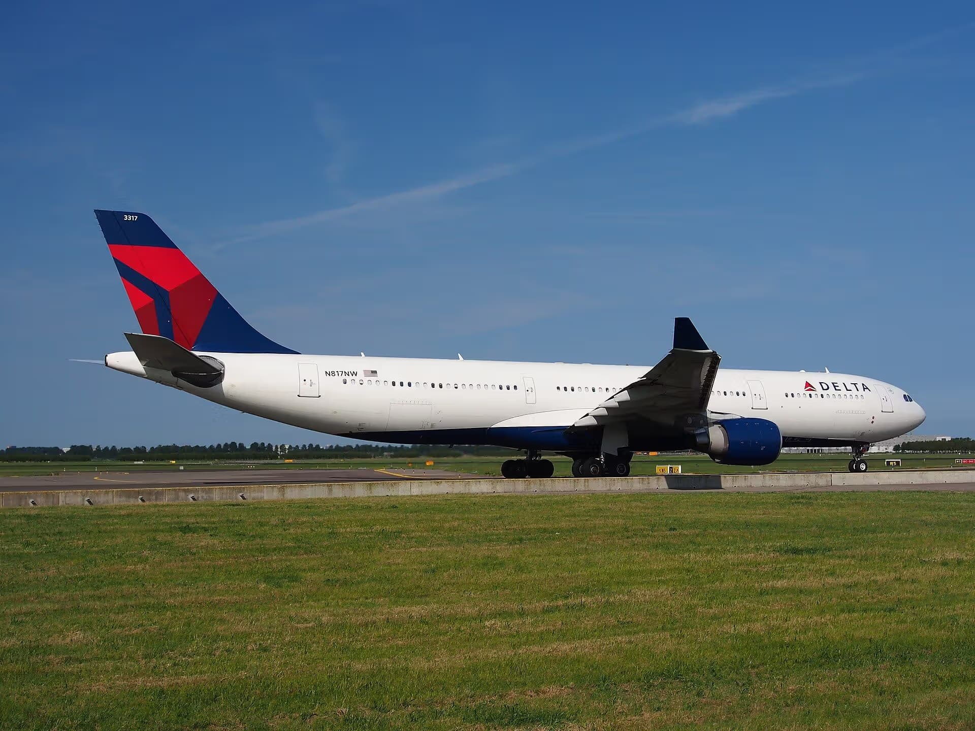 N817NW — Airbus