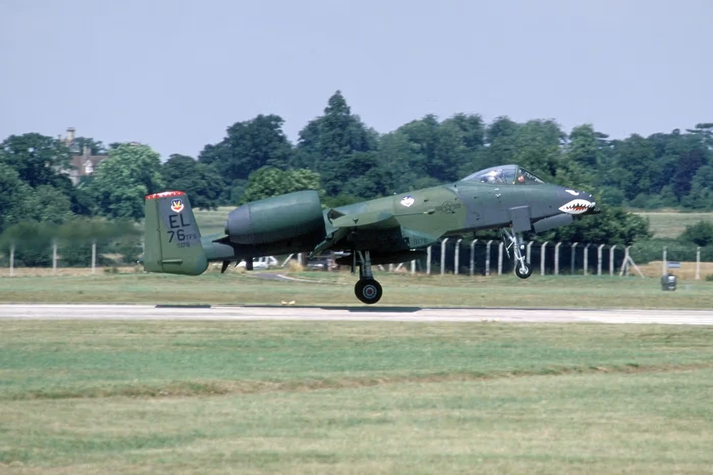 Unidentified — Aircraft