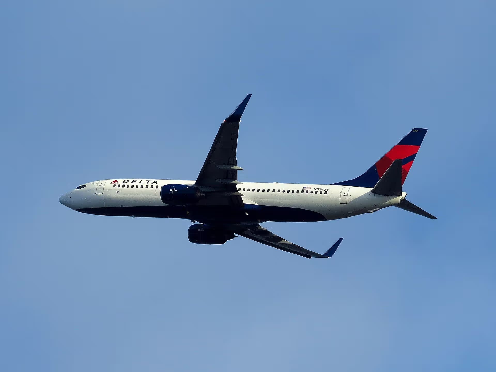 N3762Y — Boeing