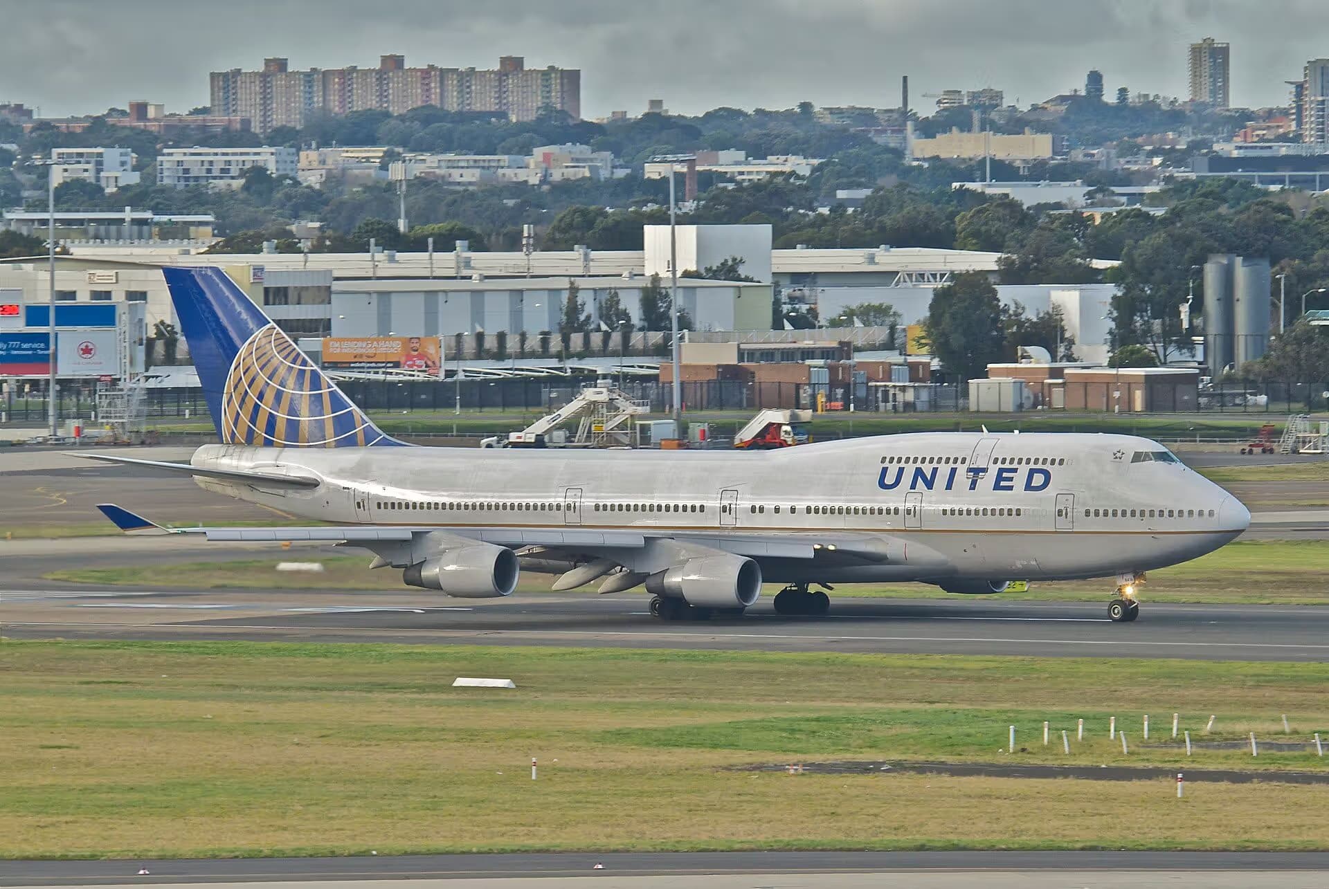 N116UA — Boeing