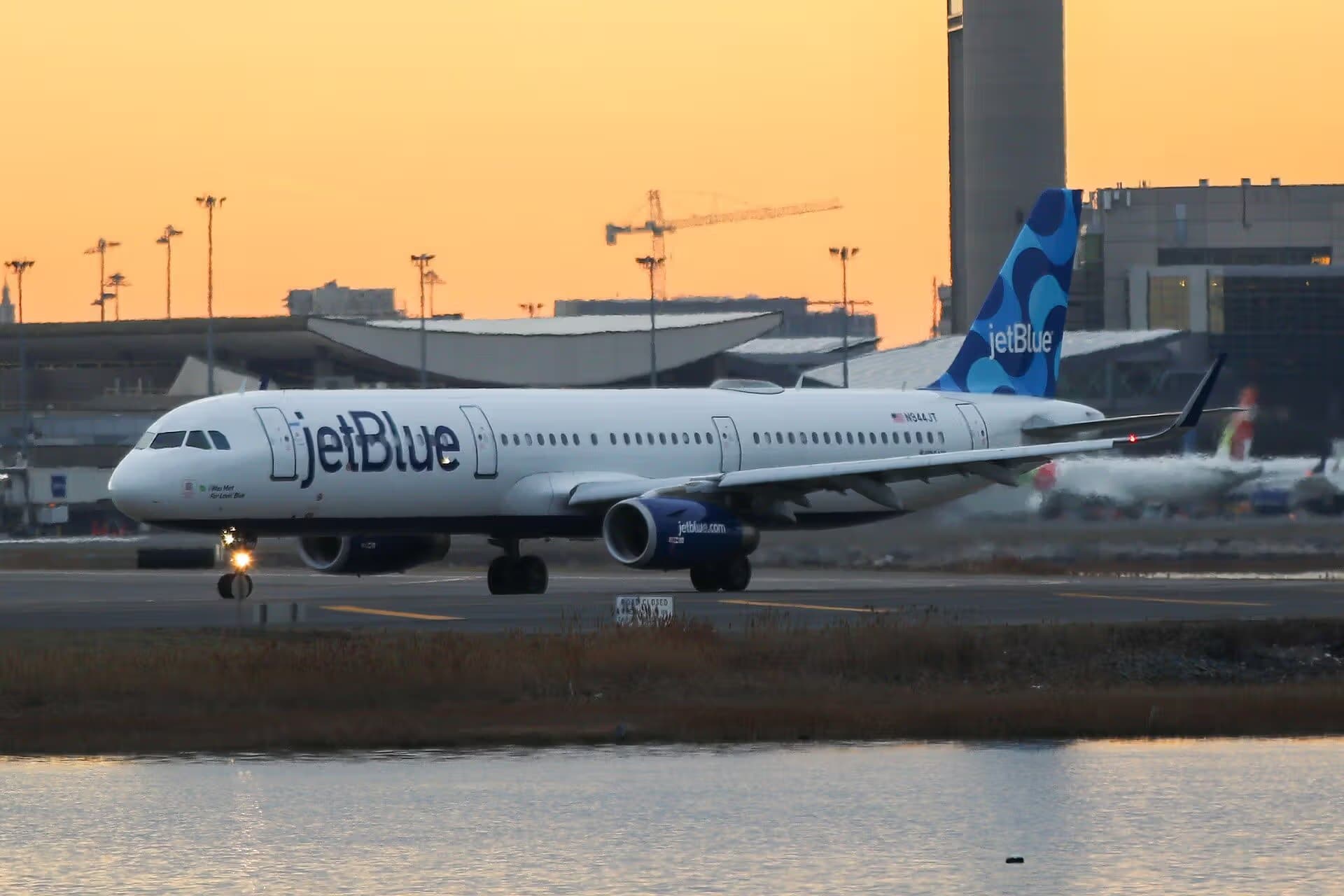 N944JT — Airbus