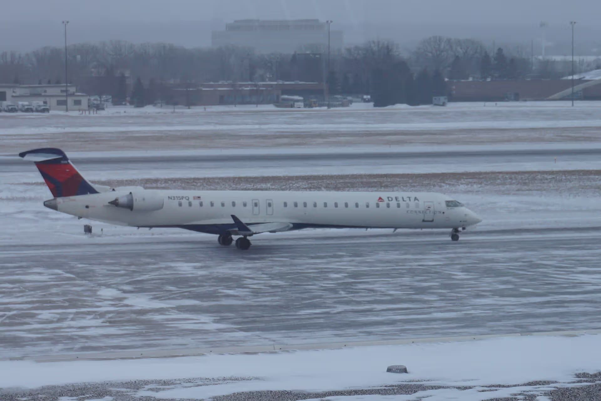 N315PQ — Bombardier