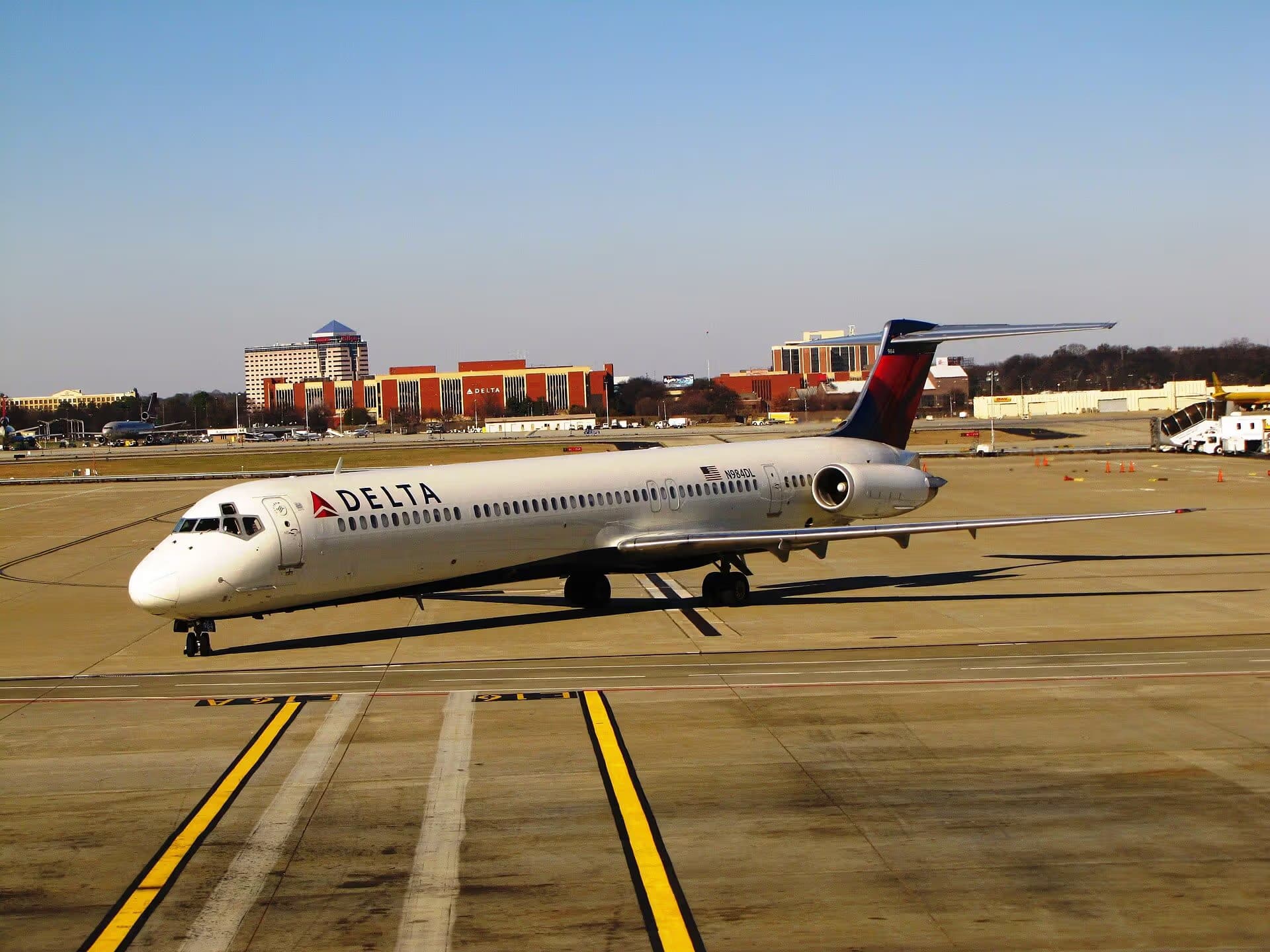 N984DL — Aircraft