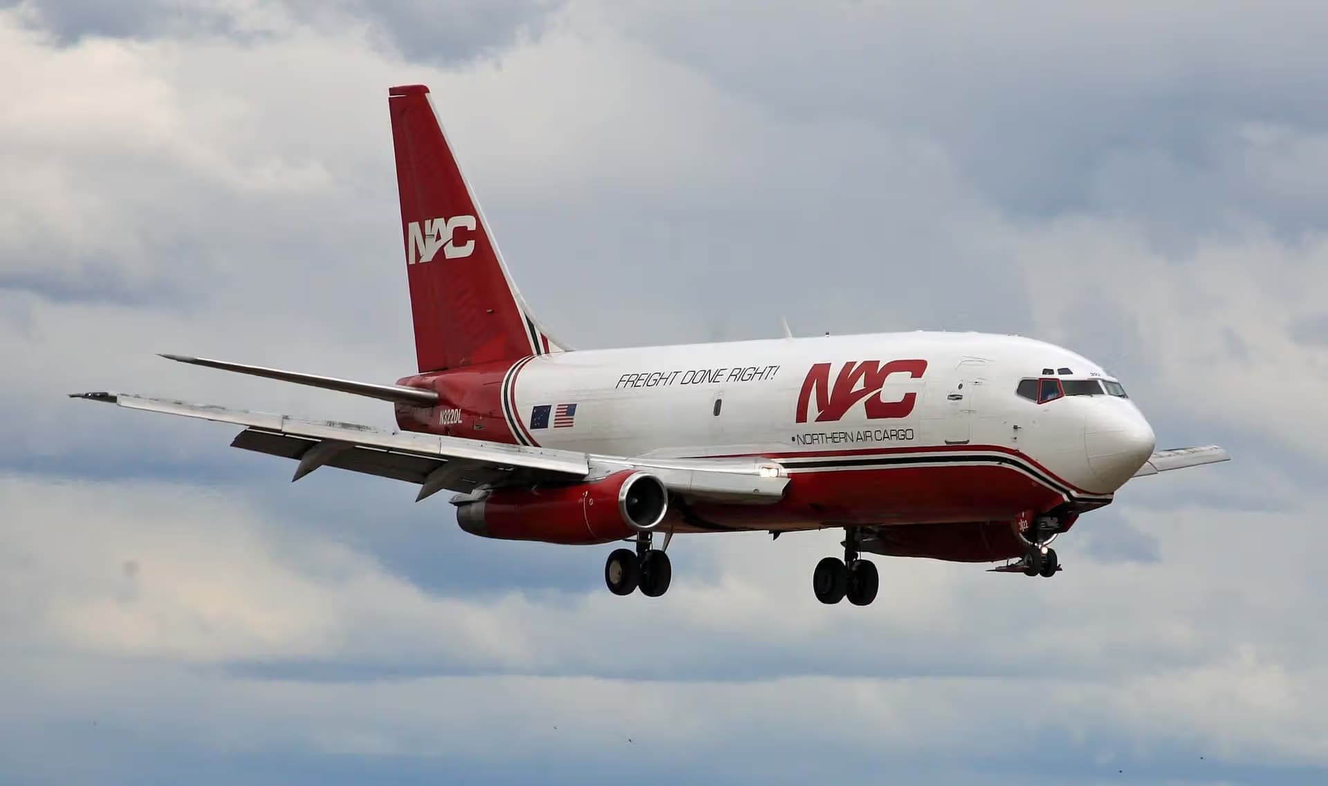 N322DL — Boeing