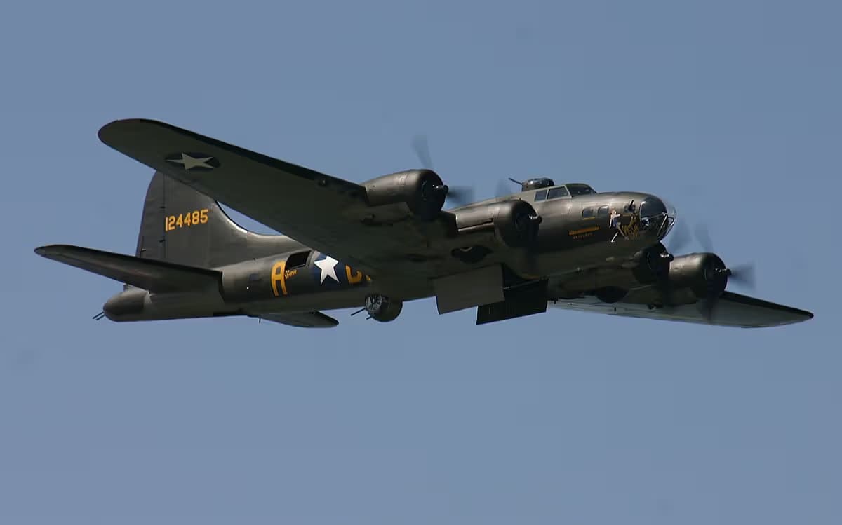 Unidentified — Aircraft