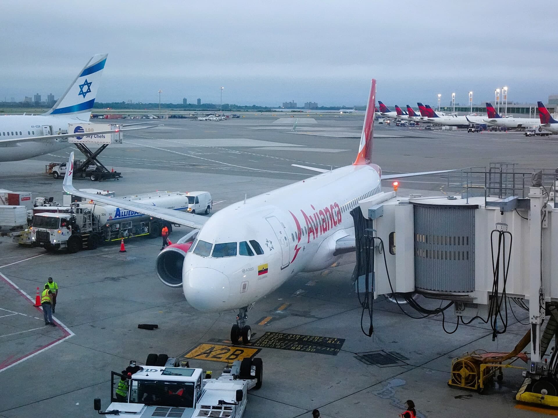 N957AV — Airbus