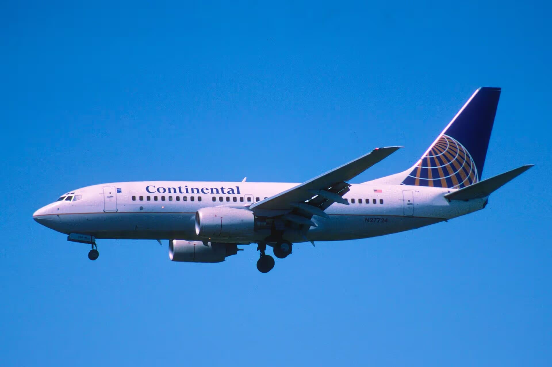 N27724 — Boeing