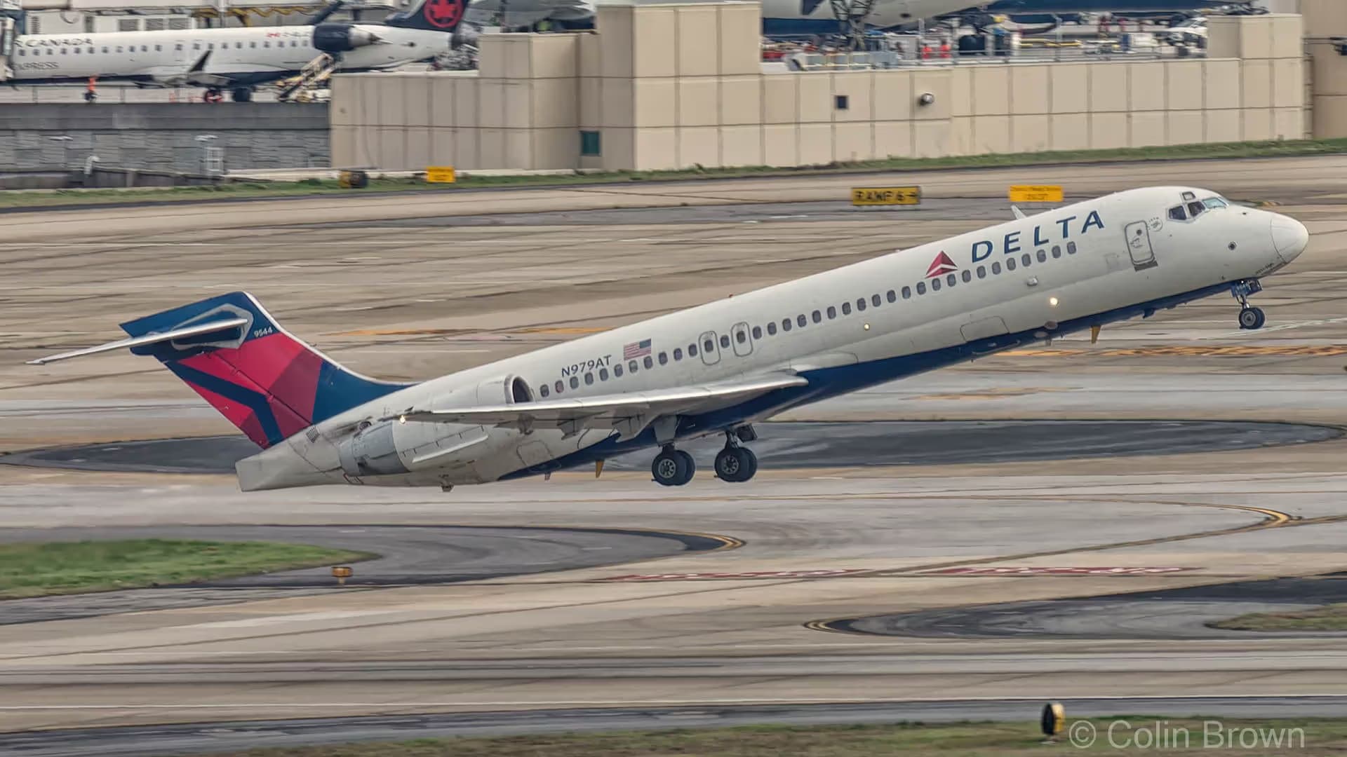 N979AT — Boeing