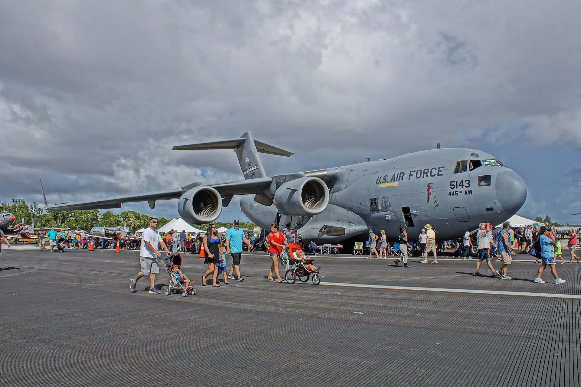 Unidentified — Boeing
