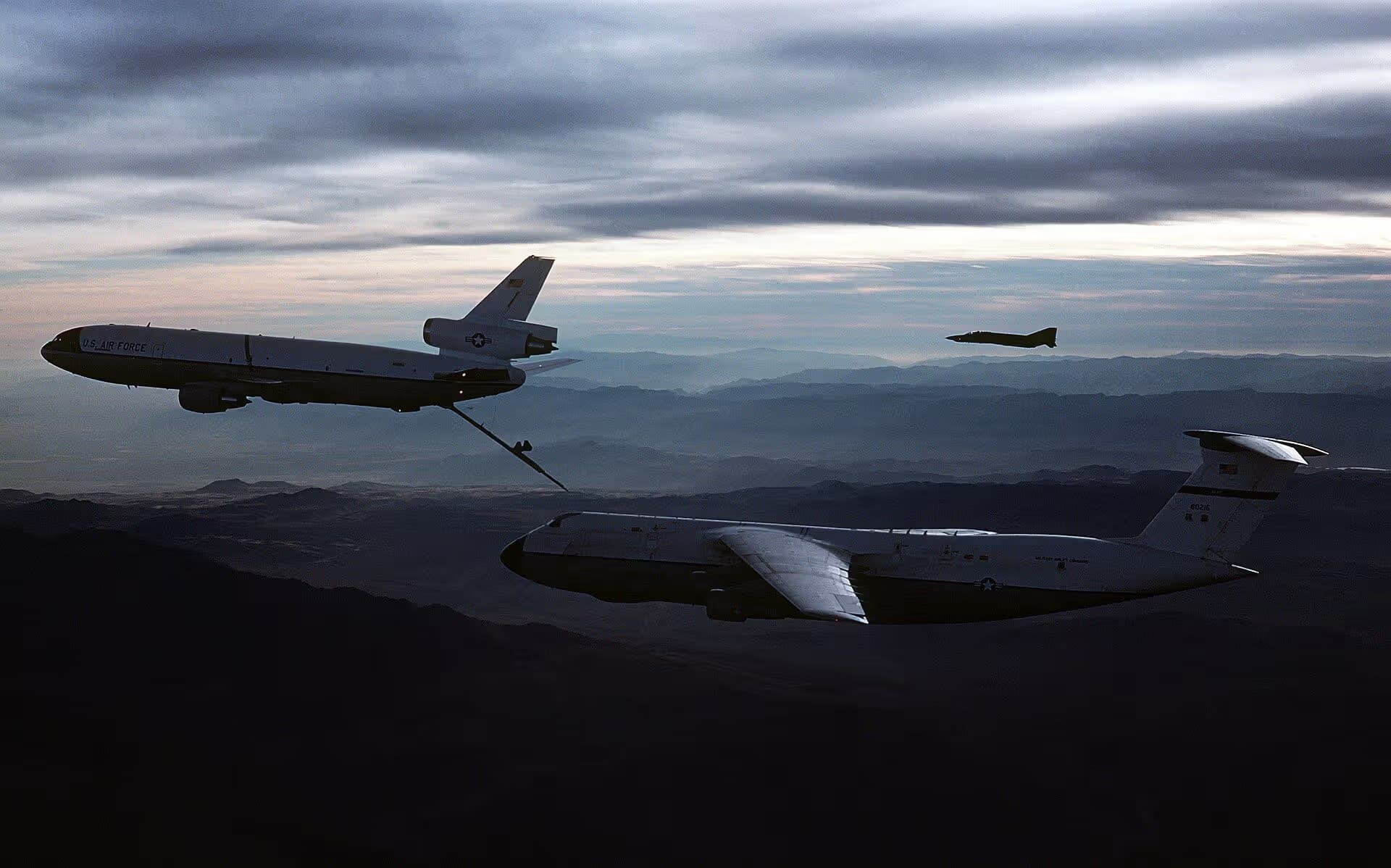 Unidentified — Aircraft