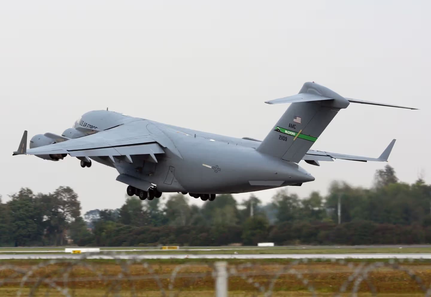 Unidentified — Aircraft
