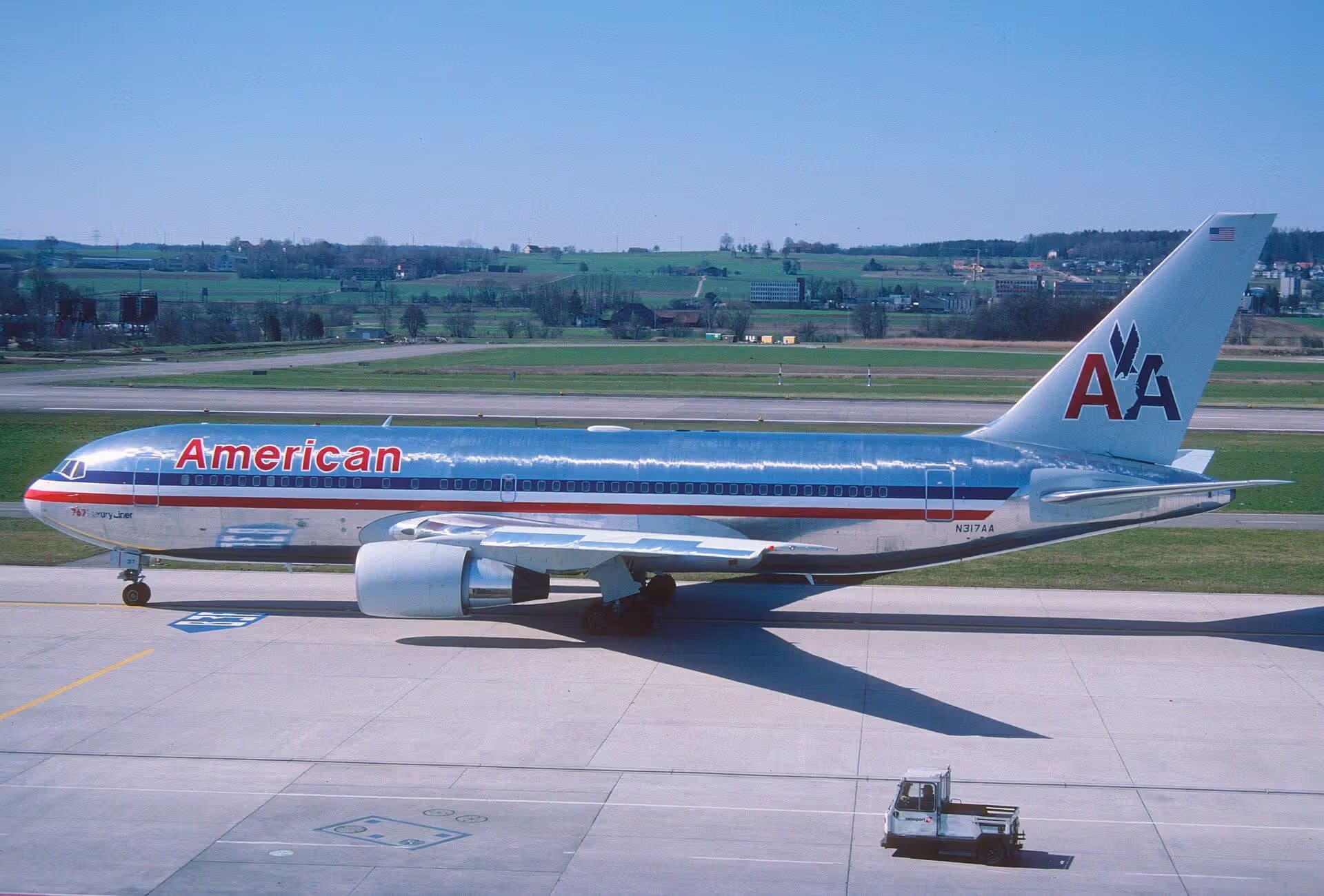 N317AA — Twin-engine aircraft