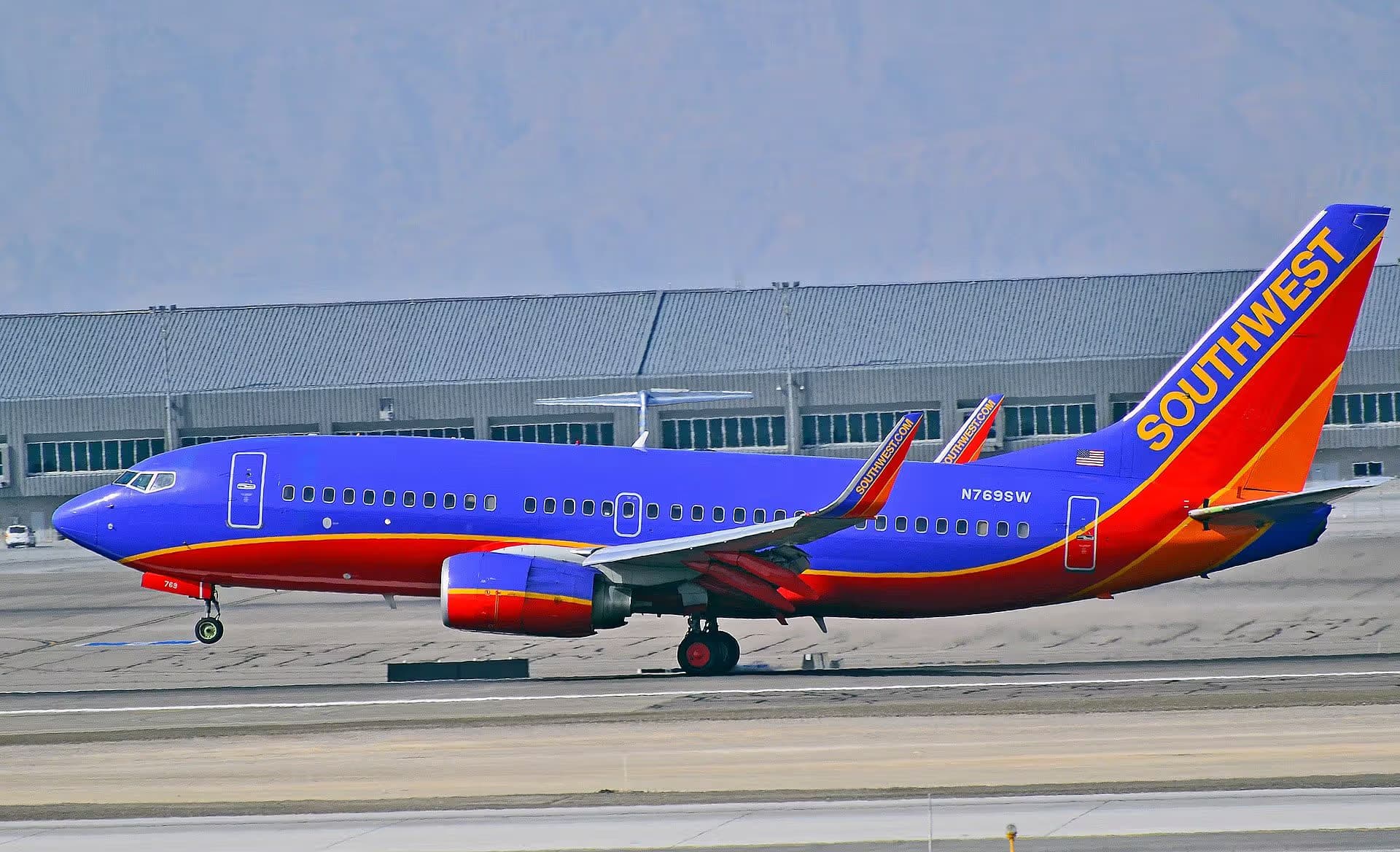 N769SW — Boeing
