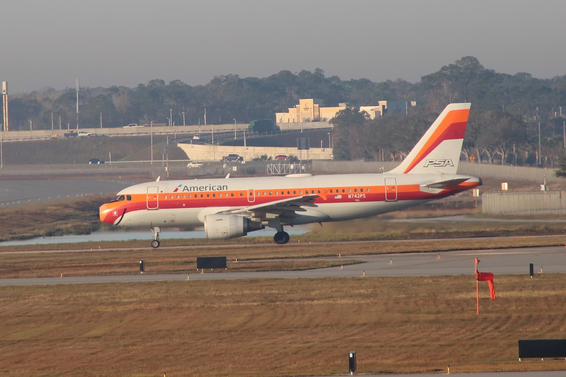 N742PS — Twin-engine aircraft