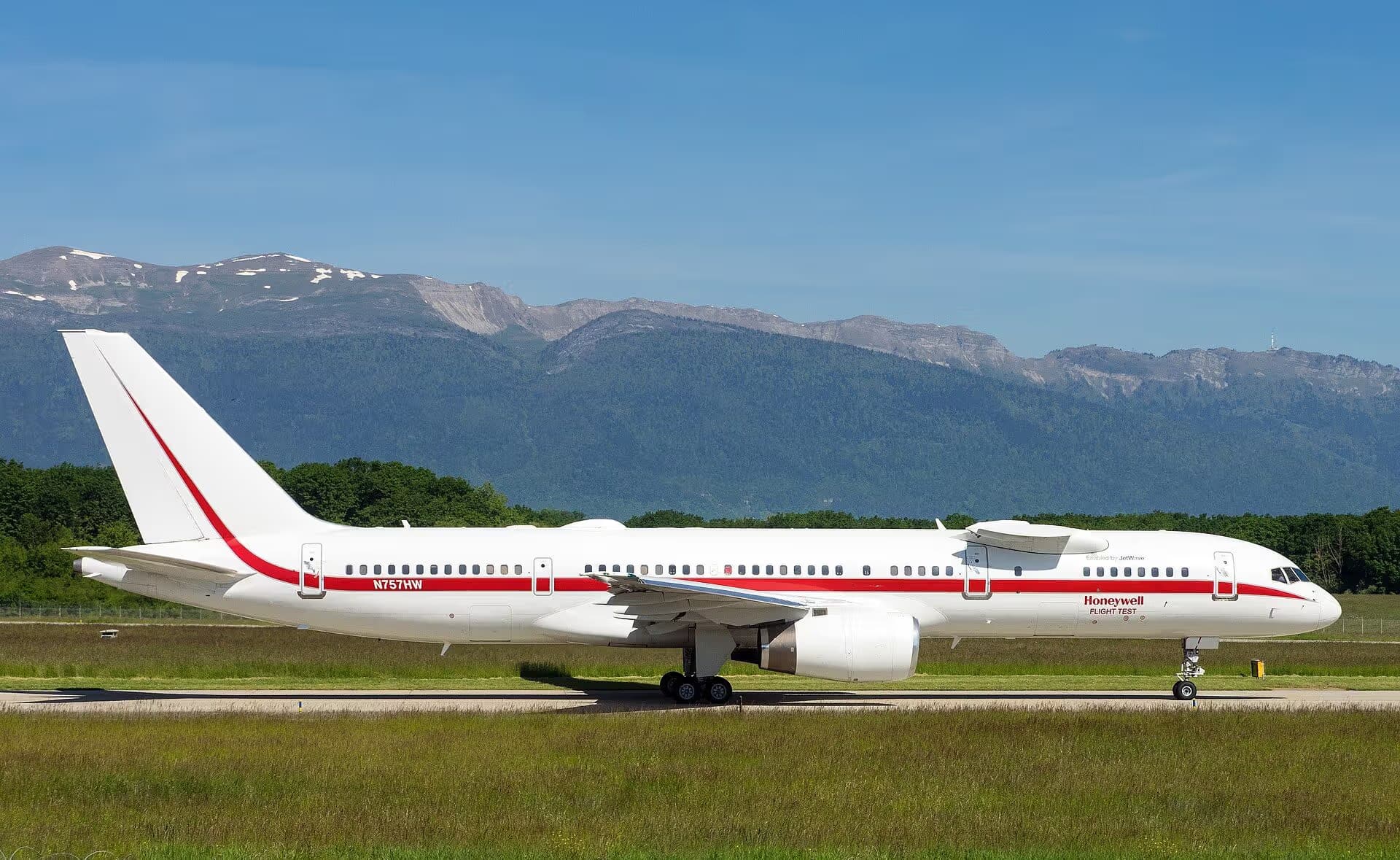 N757HW — Boeing