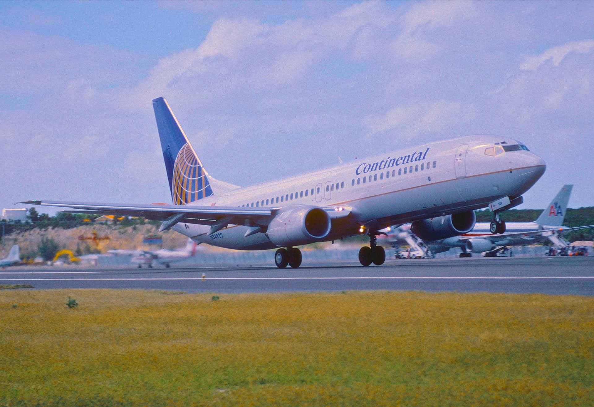 N34222 — Boeing