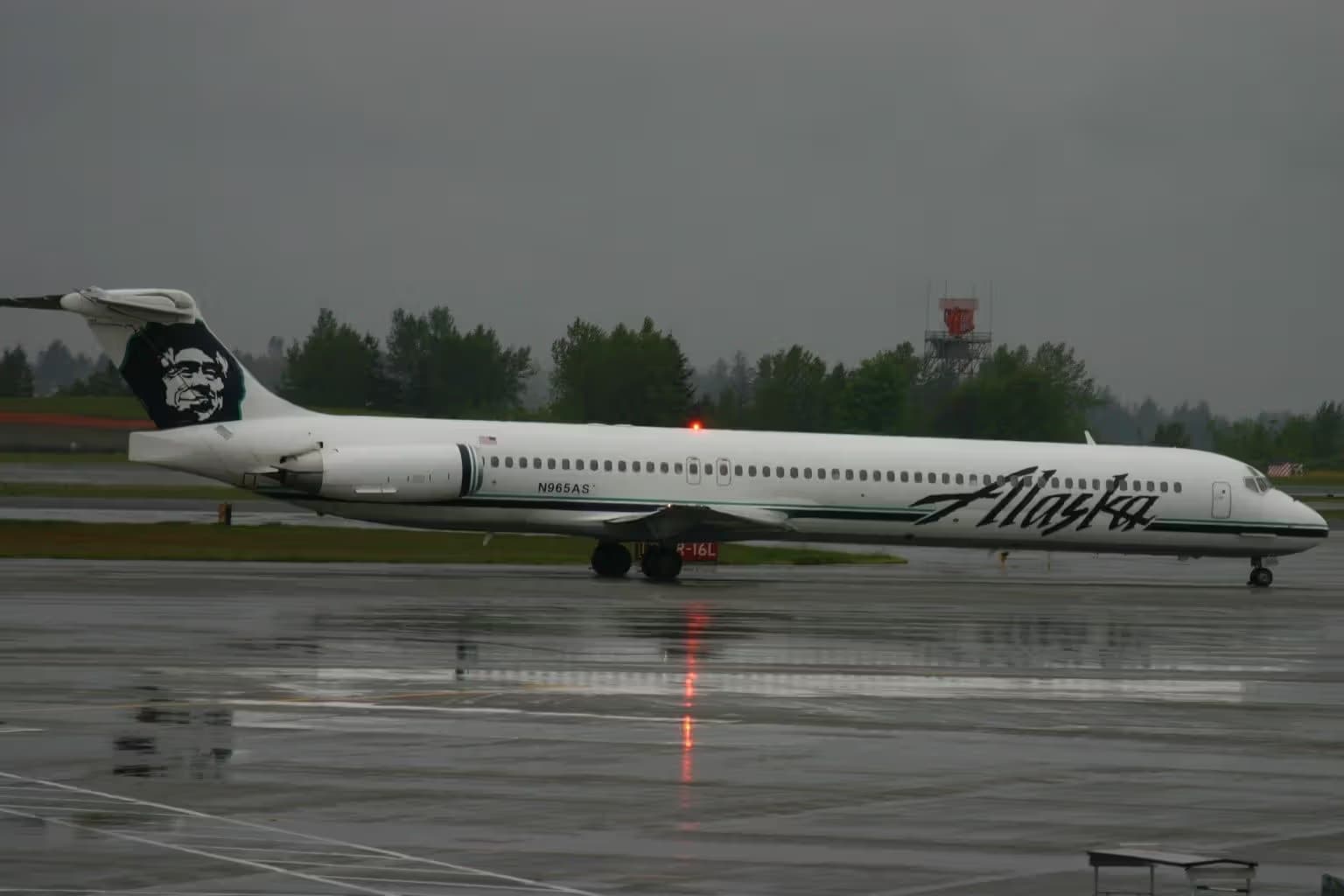 N965AS — Twin-engine aircraft