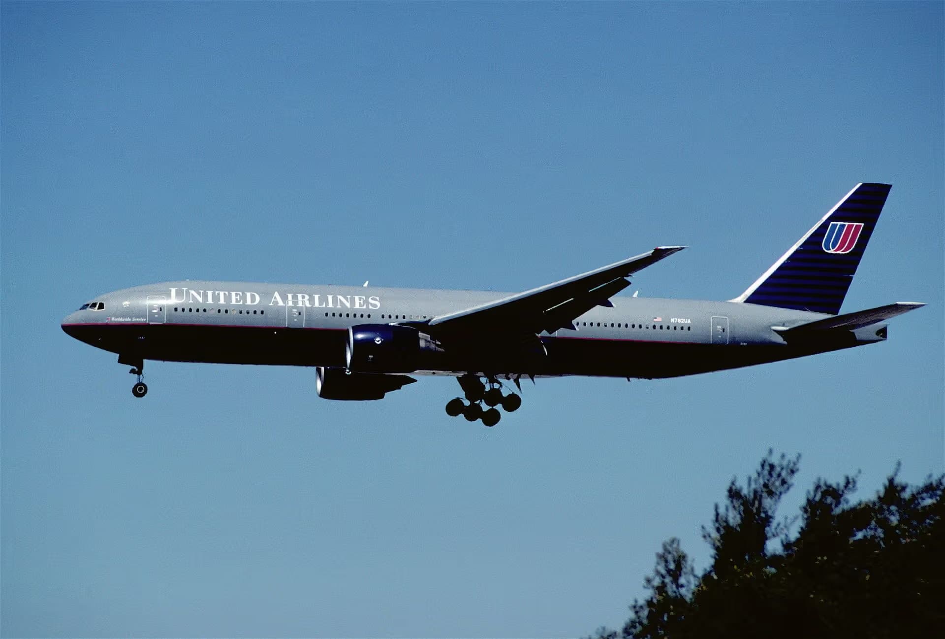 N782UA — Boeing