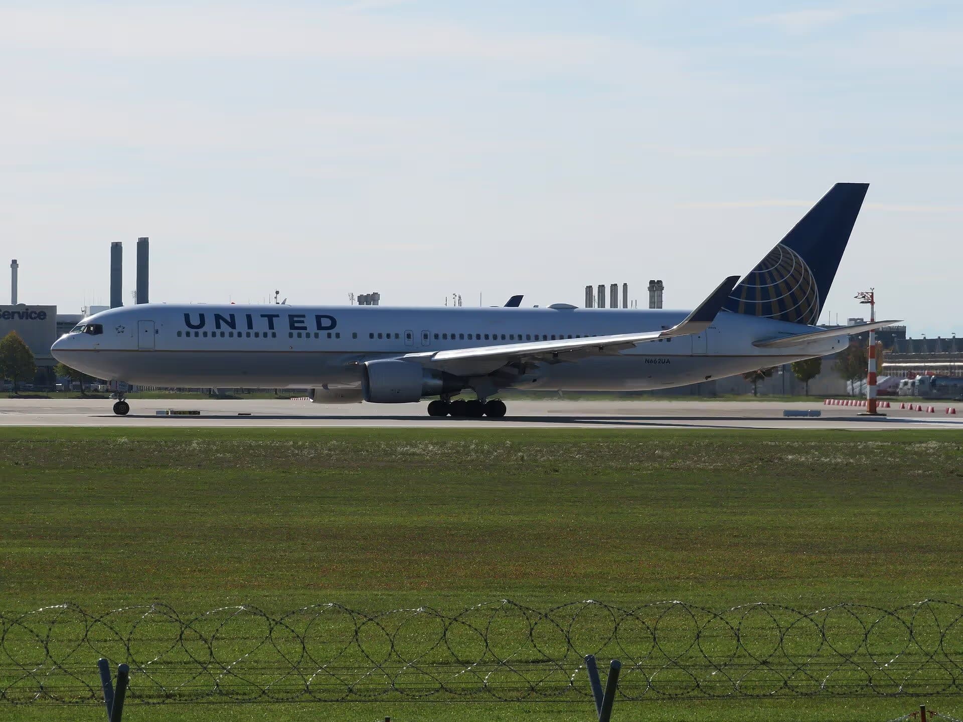 N662UA — Boeing at Munich Airport