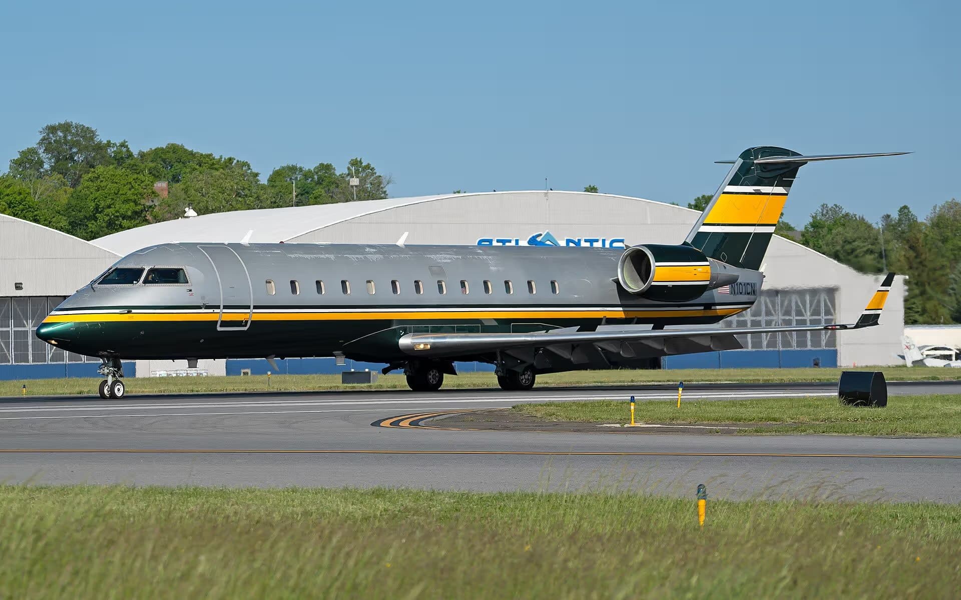 N101CN — Bombardier