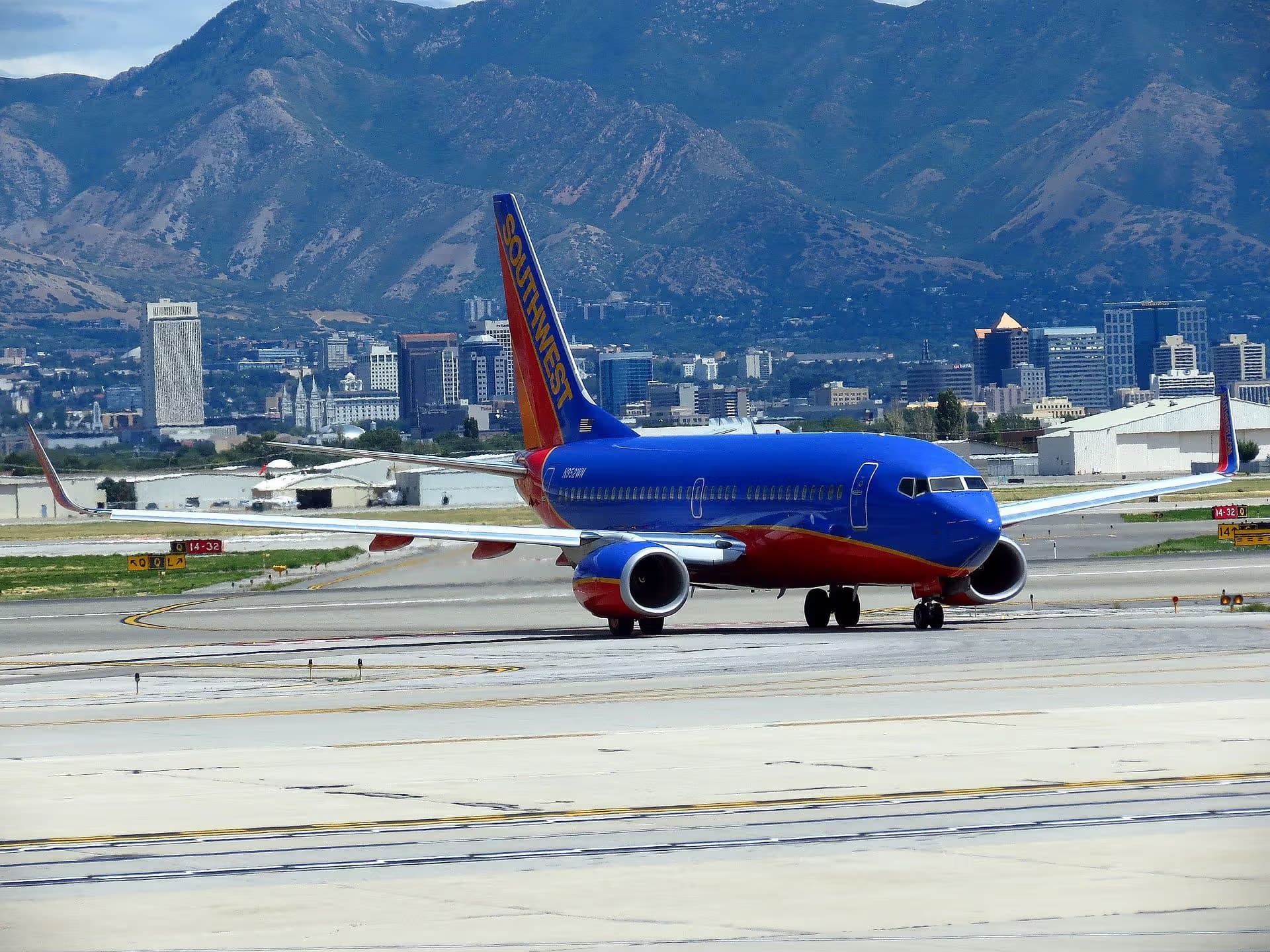 N952WN — Boeing