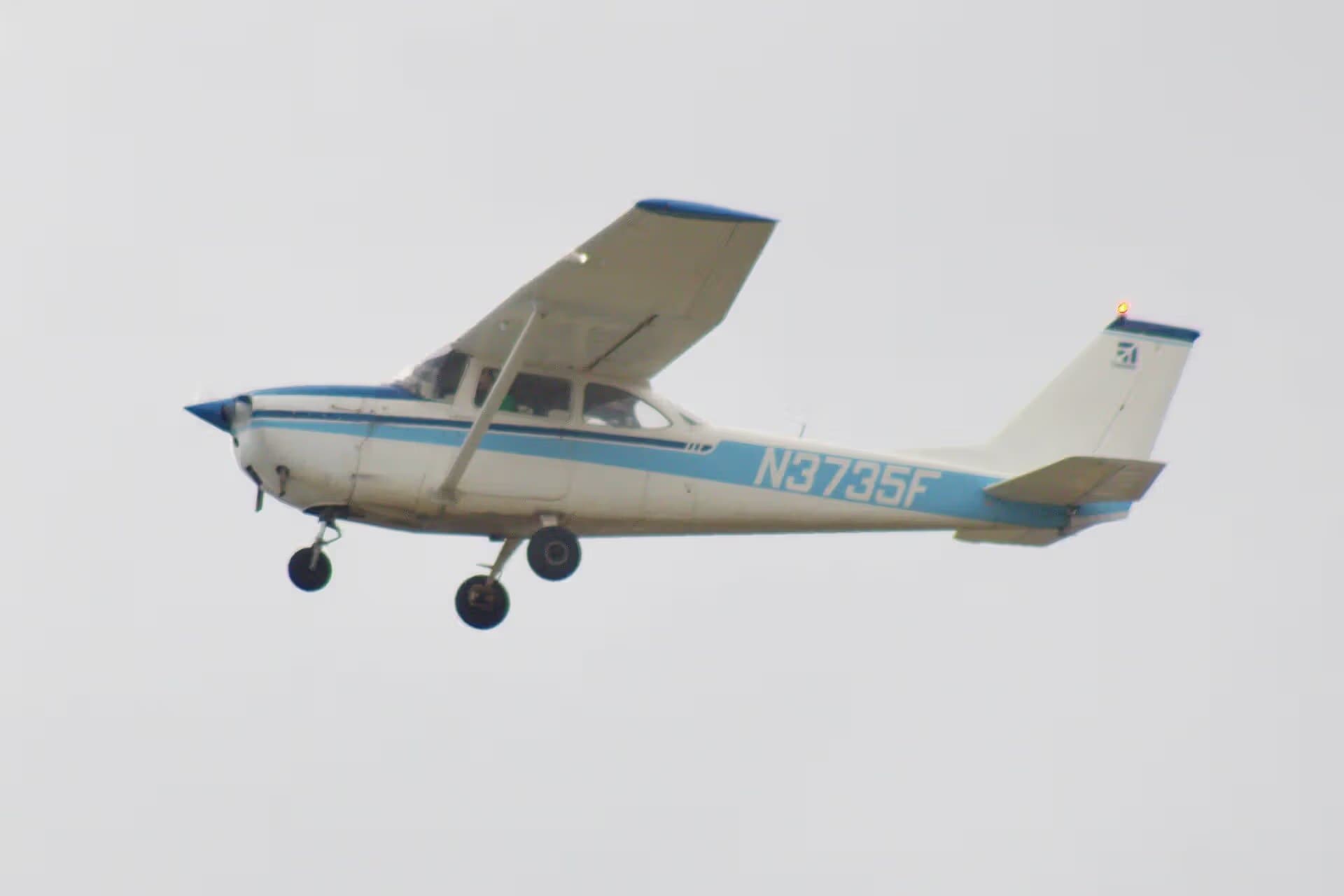 N3735F — Cessna