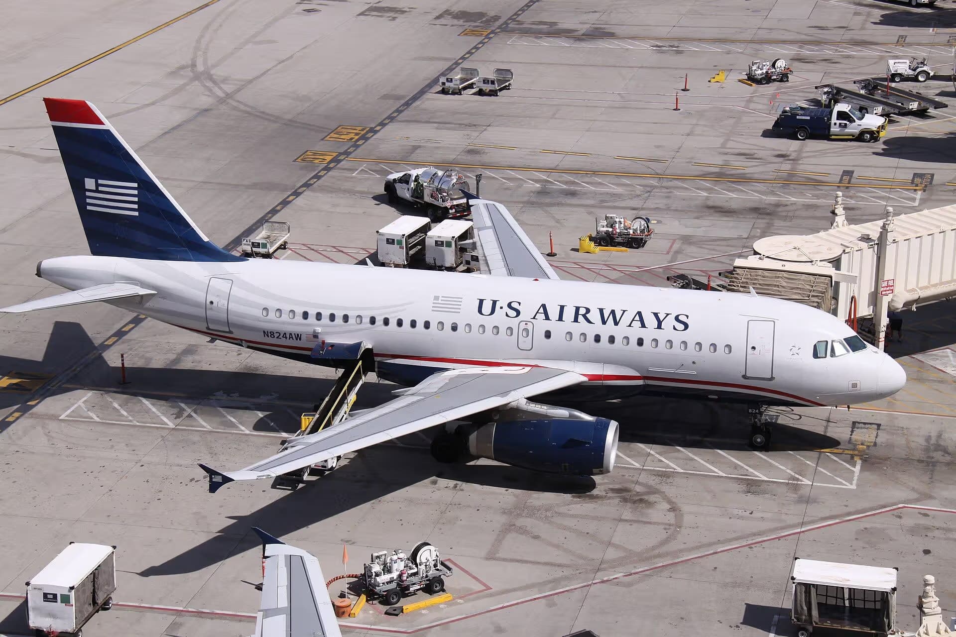 N824AW — Airbus