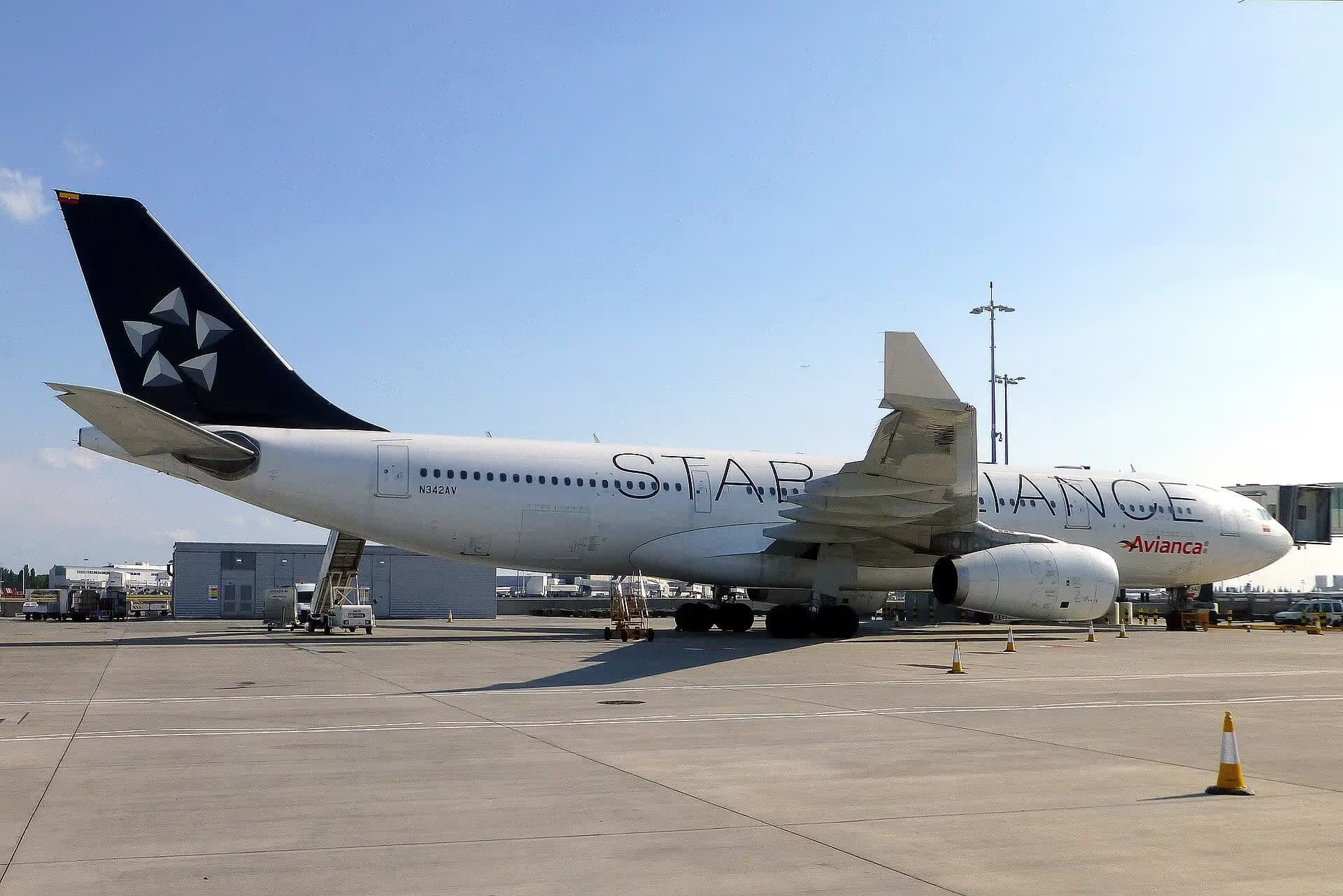 N342AV — Airbus