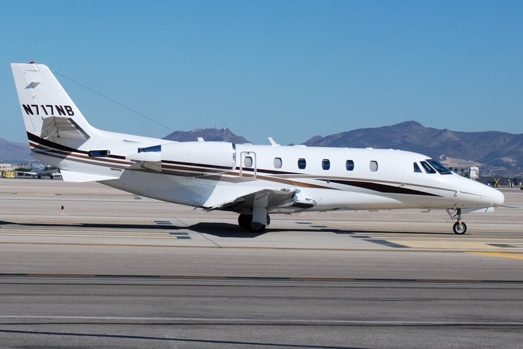 N717NB — Business jet