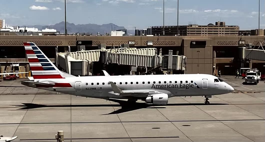 N229NN — Embraer