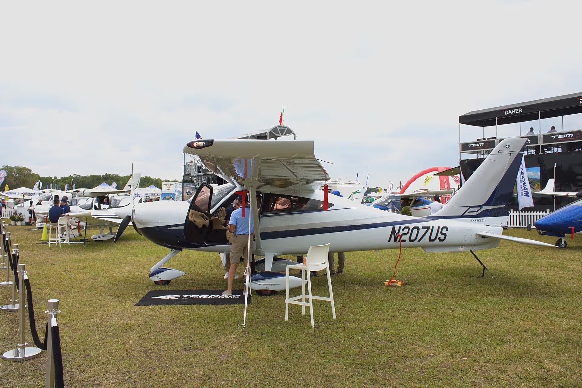 N207US — Single-engine aircraft
