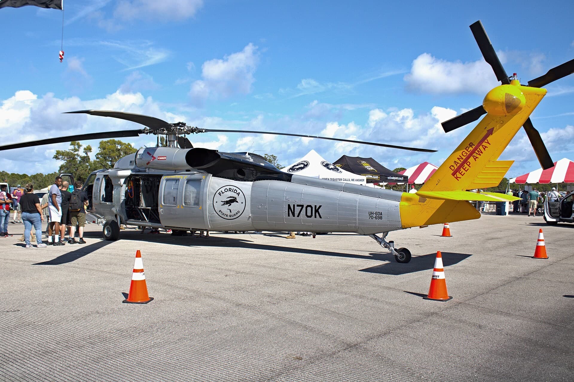 N70K — Helicopter
