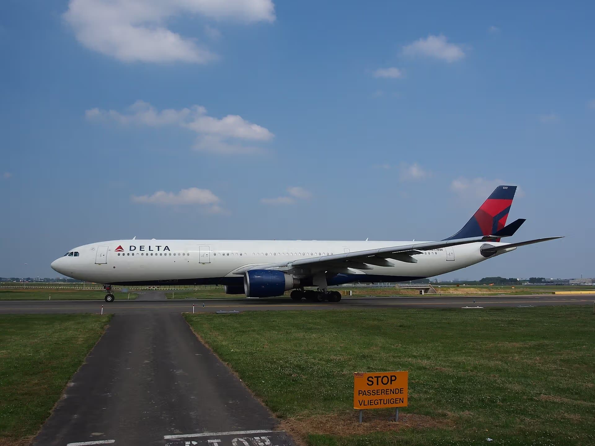 N817NW — Airbus