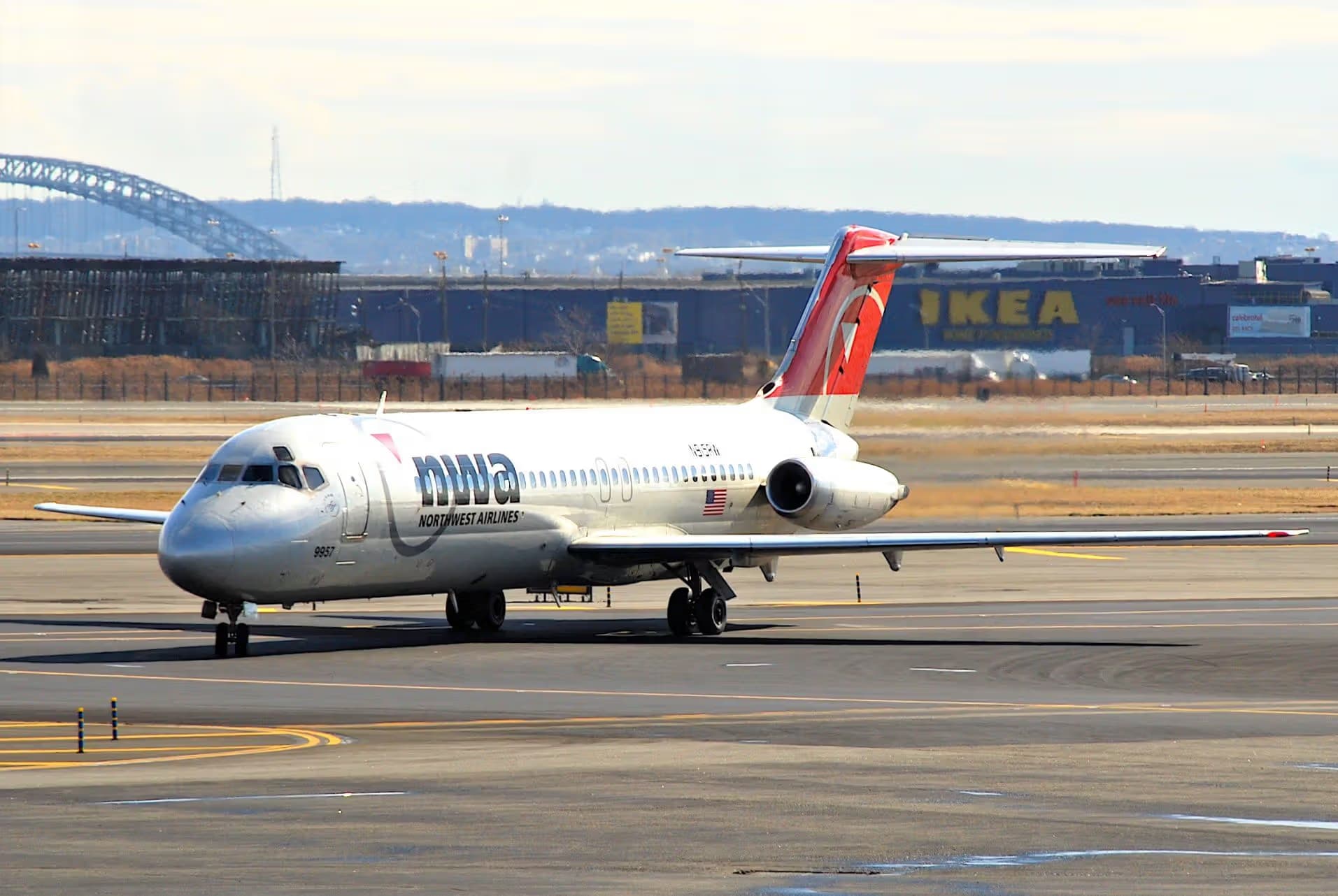 N915RW — Aircraft