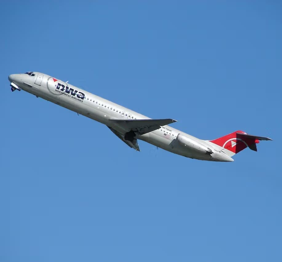 N676MC — Douglas