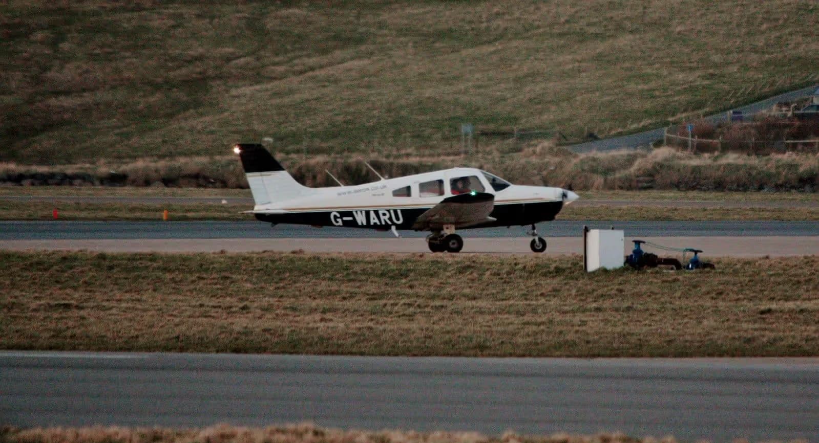G-WARU — Piper