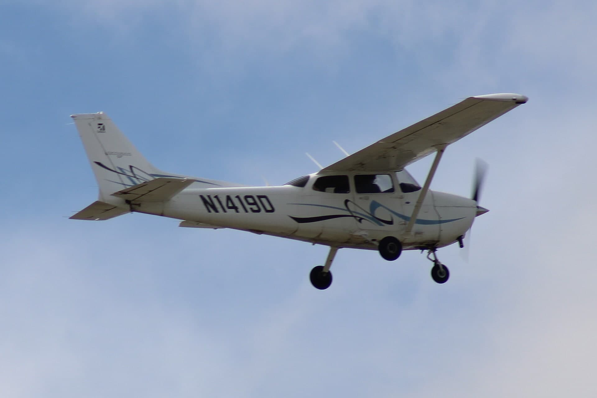 N1419D — Cessna