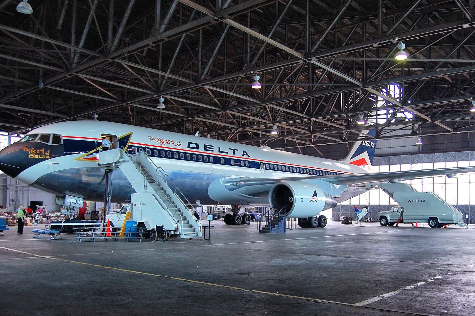N102DA — Boeing