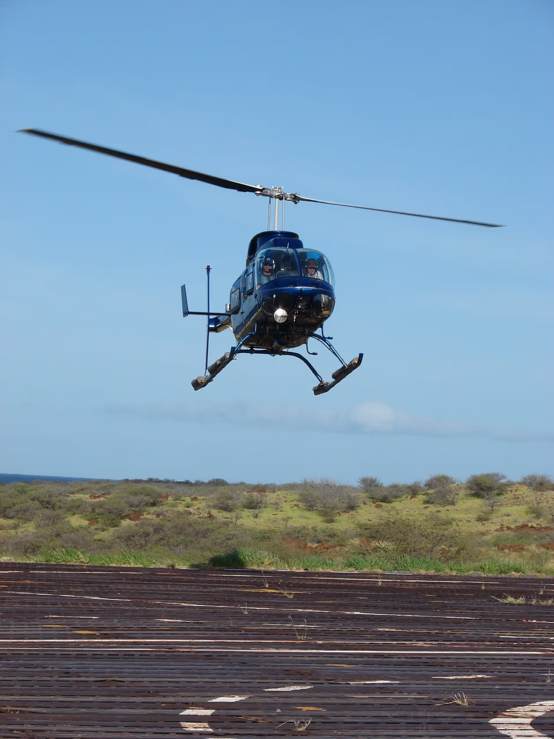 N6651H — Helicopter