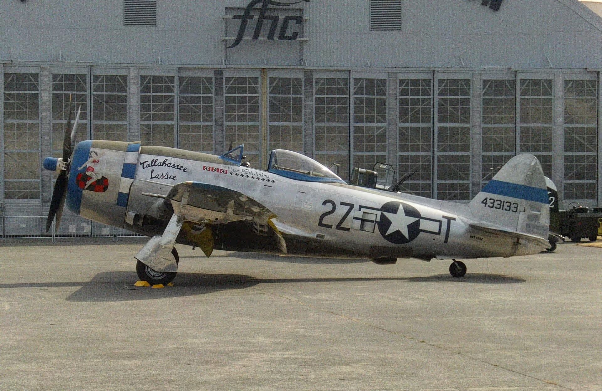 Unidentified — Single-engine aircraft