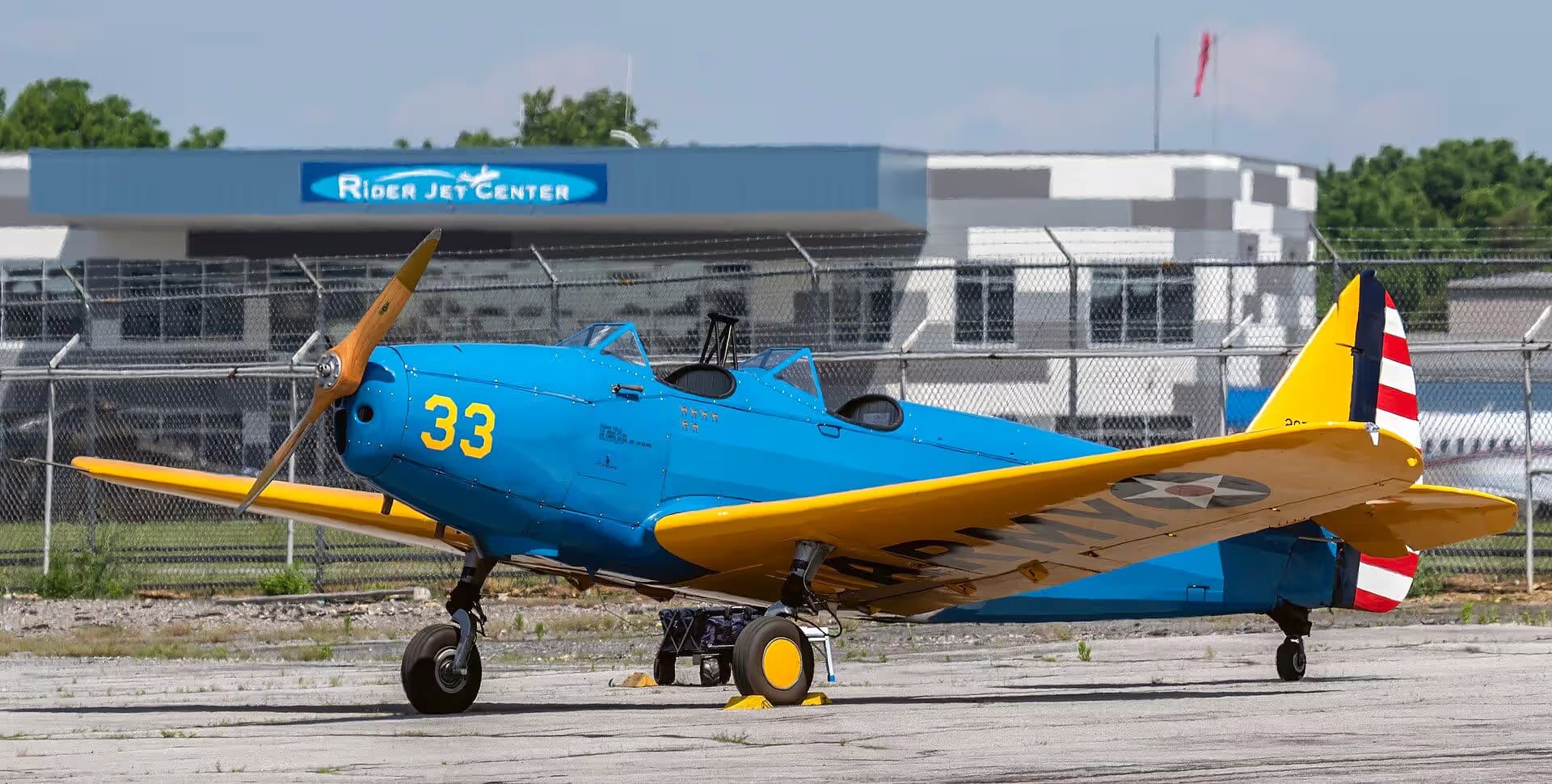 N52164 — Warbird