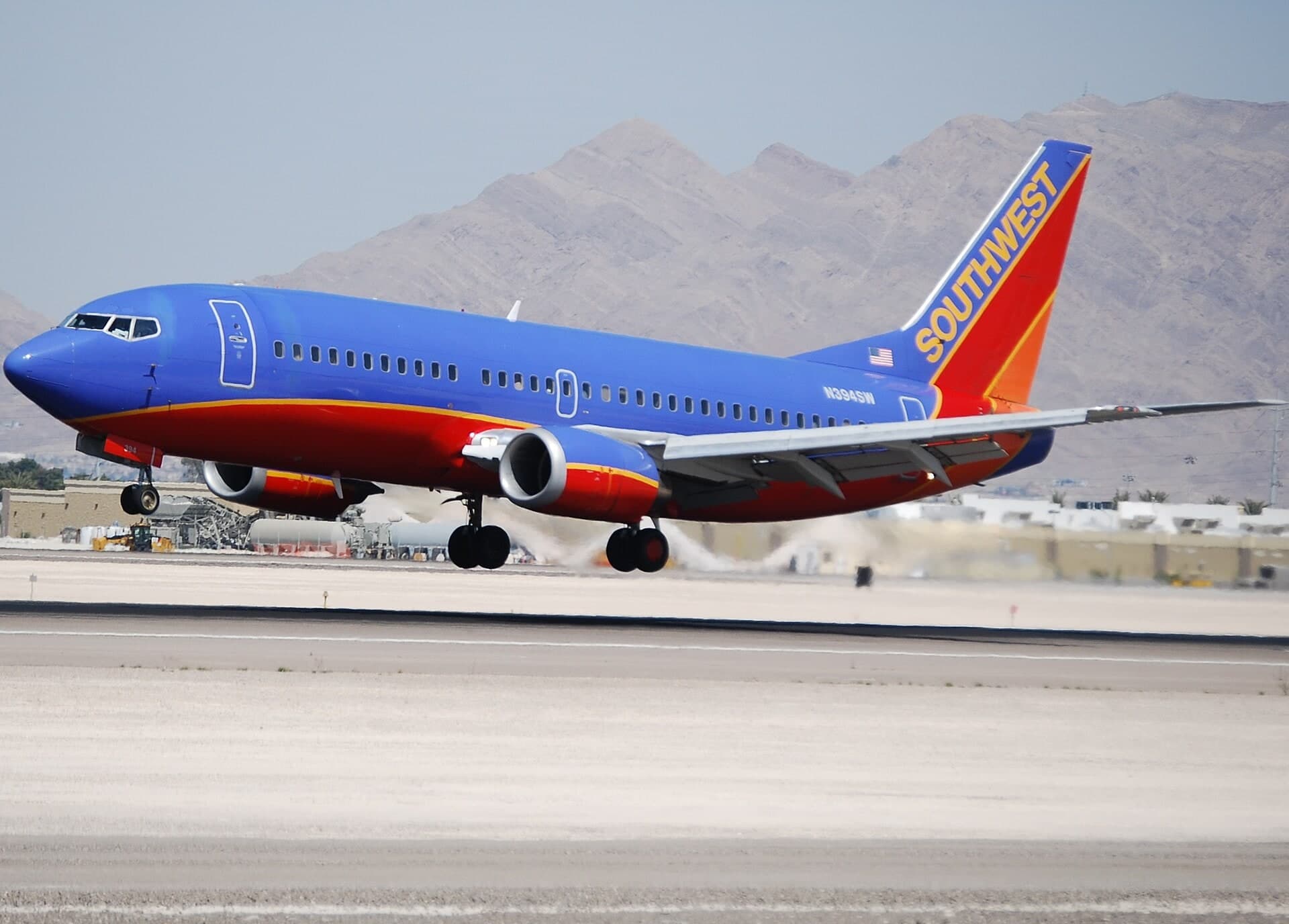 N394SW — Boeing