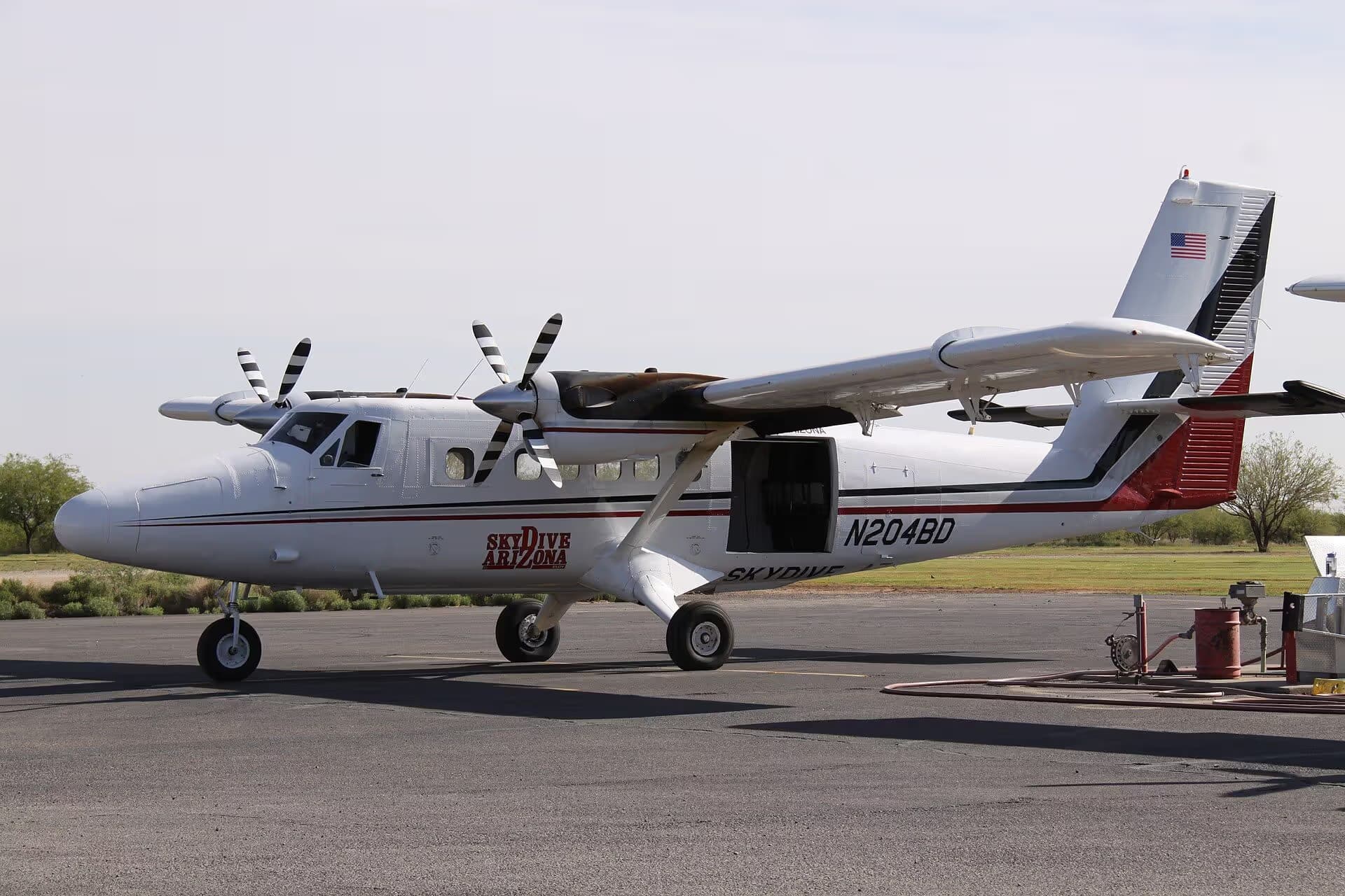 N204BD — De Havilland