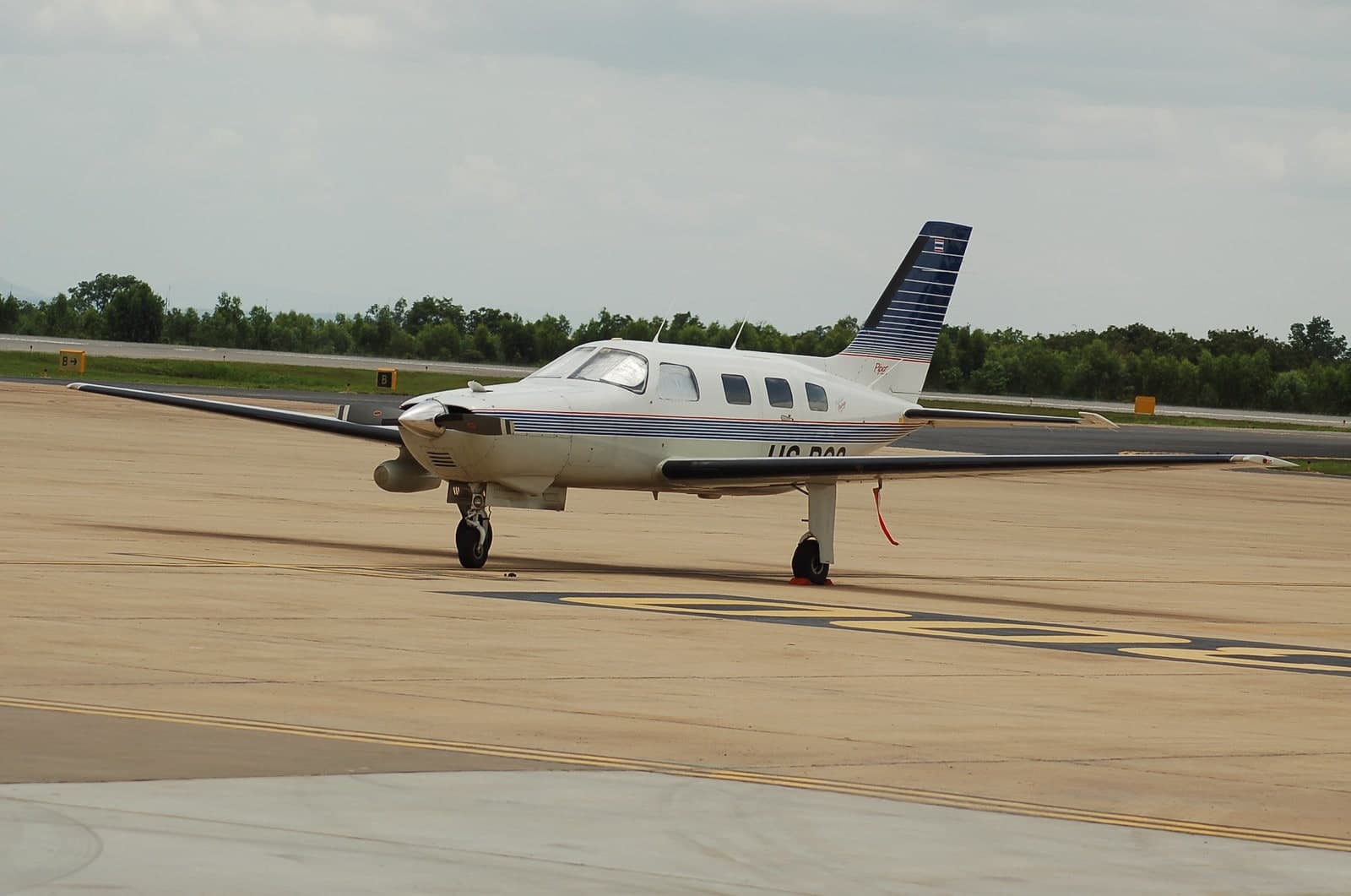 HS-BOS — Single-engine aircraft