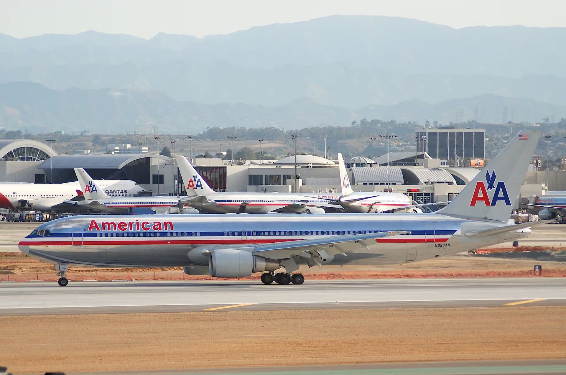 N397AN — Boeing